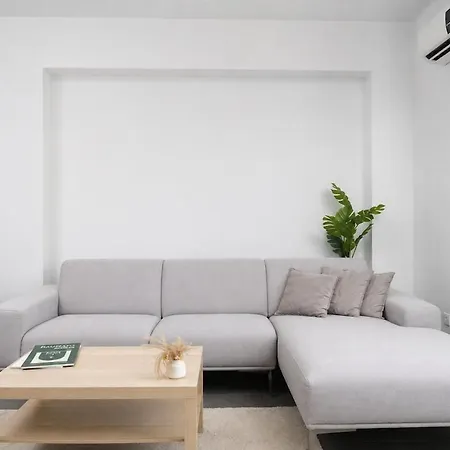 Appartamento Timelessly Modern 1br In Old Town *
